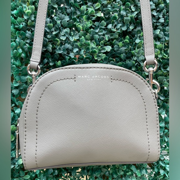 Marc Jacobs Handbags - Marc Jacobs Dome Crossbody Bag Saffiano Leather Silver-Tone Hardware